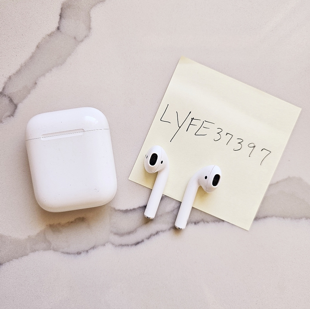 AirPods 1st Gen